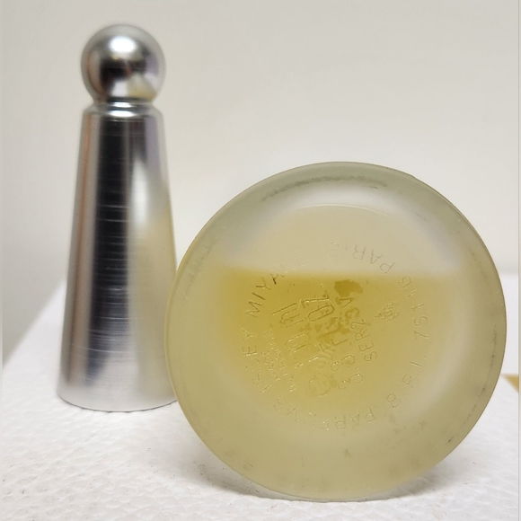 Issey Miyake L’Eau d’Issey Eau de Toilette - Picture 5 of 7